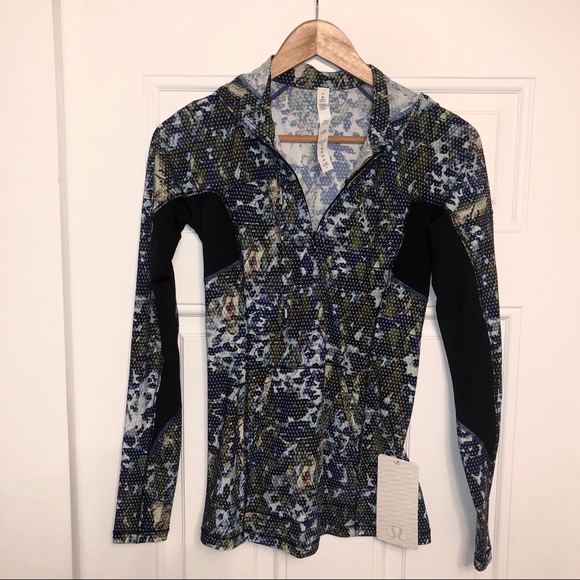 Lululemon Runbeam Hoodie - Picture 3 of 7